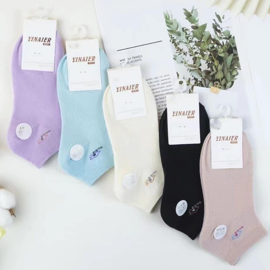 "Ladies' 5-Pack Ankle Socks – Soft, Breathable & Stylish Essentials for Every Day"