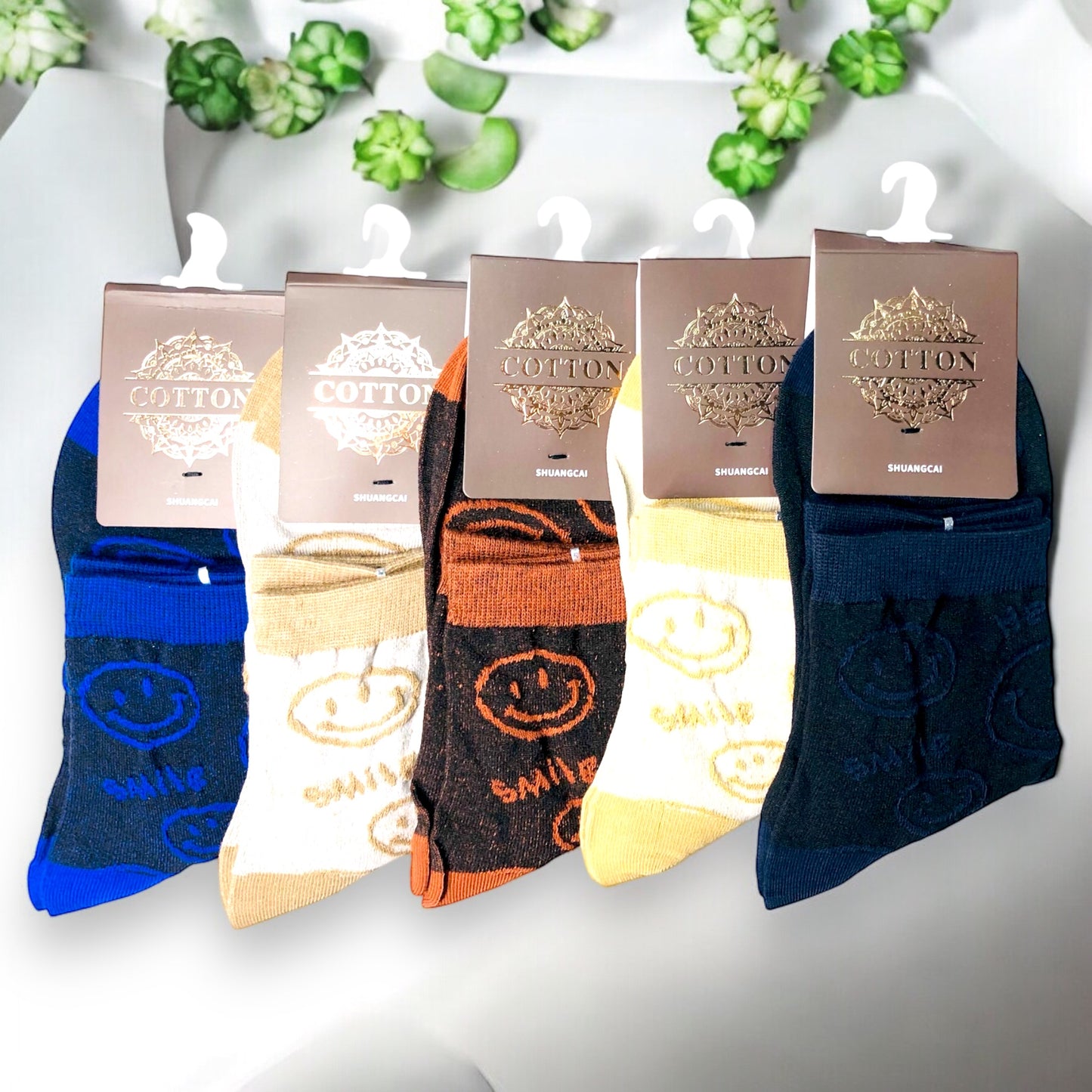 Ladies Pack of 5 PAIRS Short Leg socks Random color Cotton Made Comfortable and Breathable